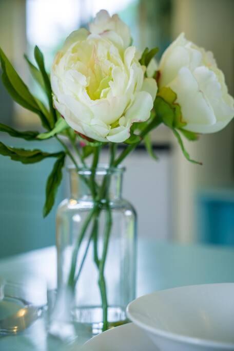 Wind In The Willows: Sleeps 4, Kitchen, Bathroom, Lounge, Wifi Napton on The Hill Luaran gambar